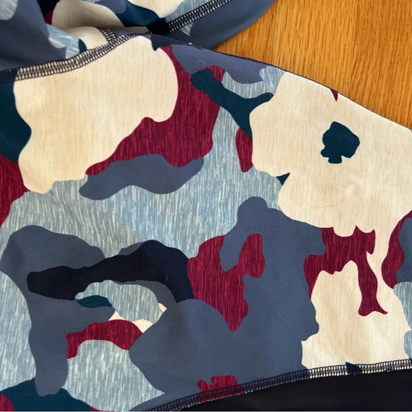 Old Navy Active leggings -  2 pairs, size large tall - Picture 7 of 10